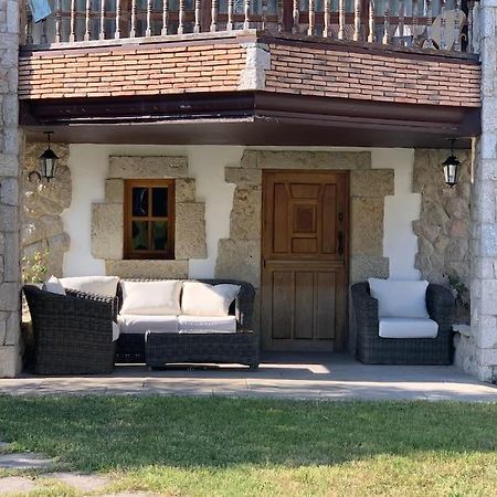 Casa Con Amplio Jardin En Pechonヴィラ エクステリア 写真