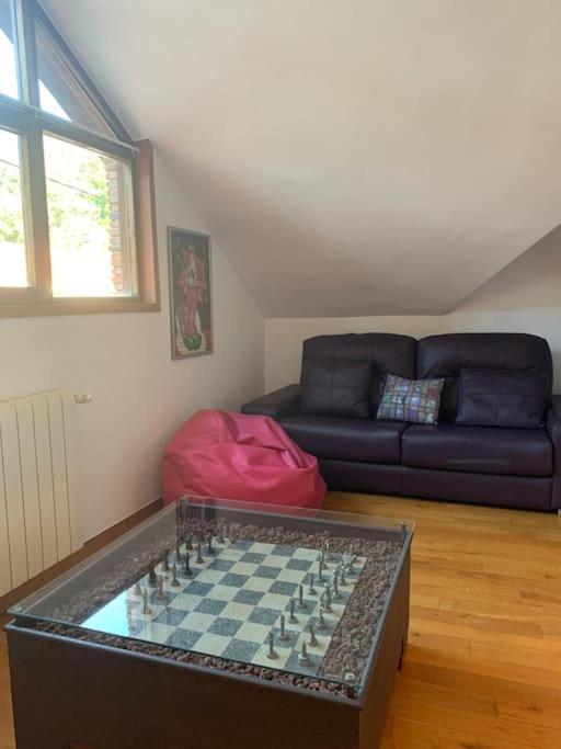 Casa Con Amplio Jardin En Pechonヴィラ エクステリア 写真